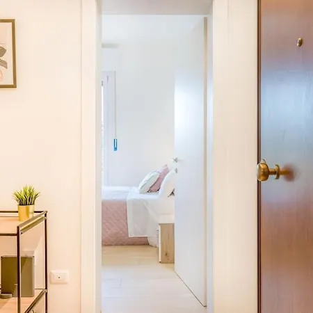 Appartement Mutina Luxlife Close To Center - Free Parking Modène