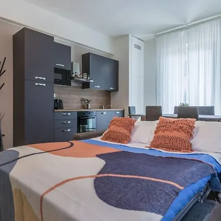 Appartement Mutina Luxlife Close To Center - Free Parking Modène