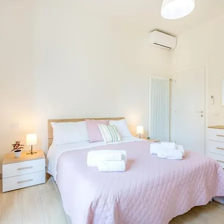 Apartment Mutina Luxlife Close To Center - Free Parking *