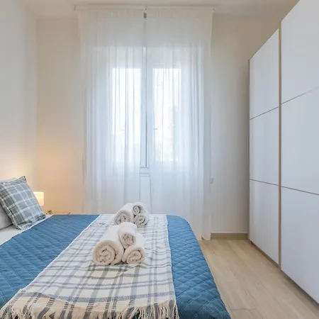 Appartement Mutina Luxlife Close To Center - Free Parking