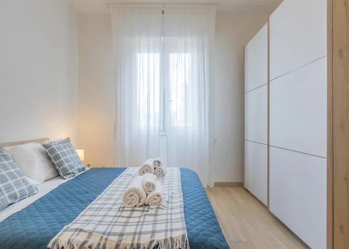 Apartment Mutina Luxlife Close To Center - Free Parking